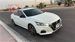 نیسان ئەلتیما